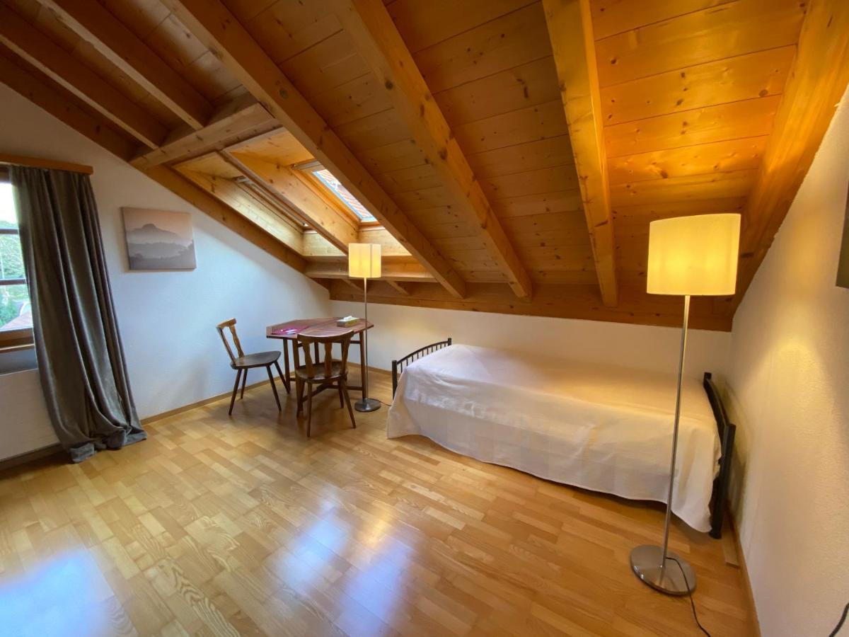 Atelier 67 Bed and Breakfast Obersaxen Εξωτερικό φωτογραφία